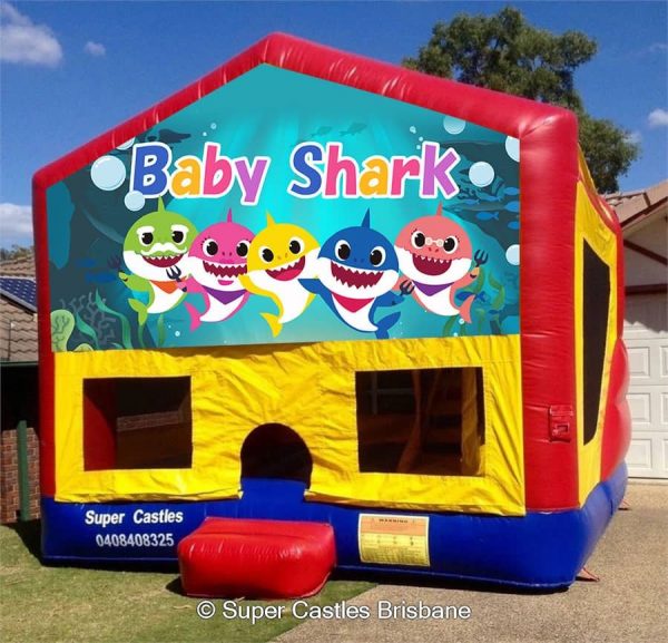 Baby Shark Medium Banner Castle